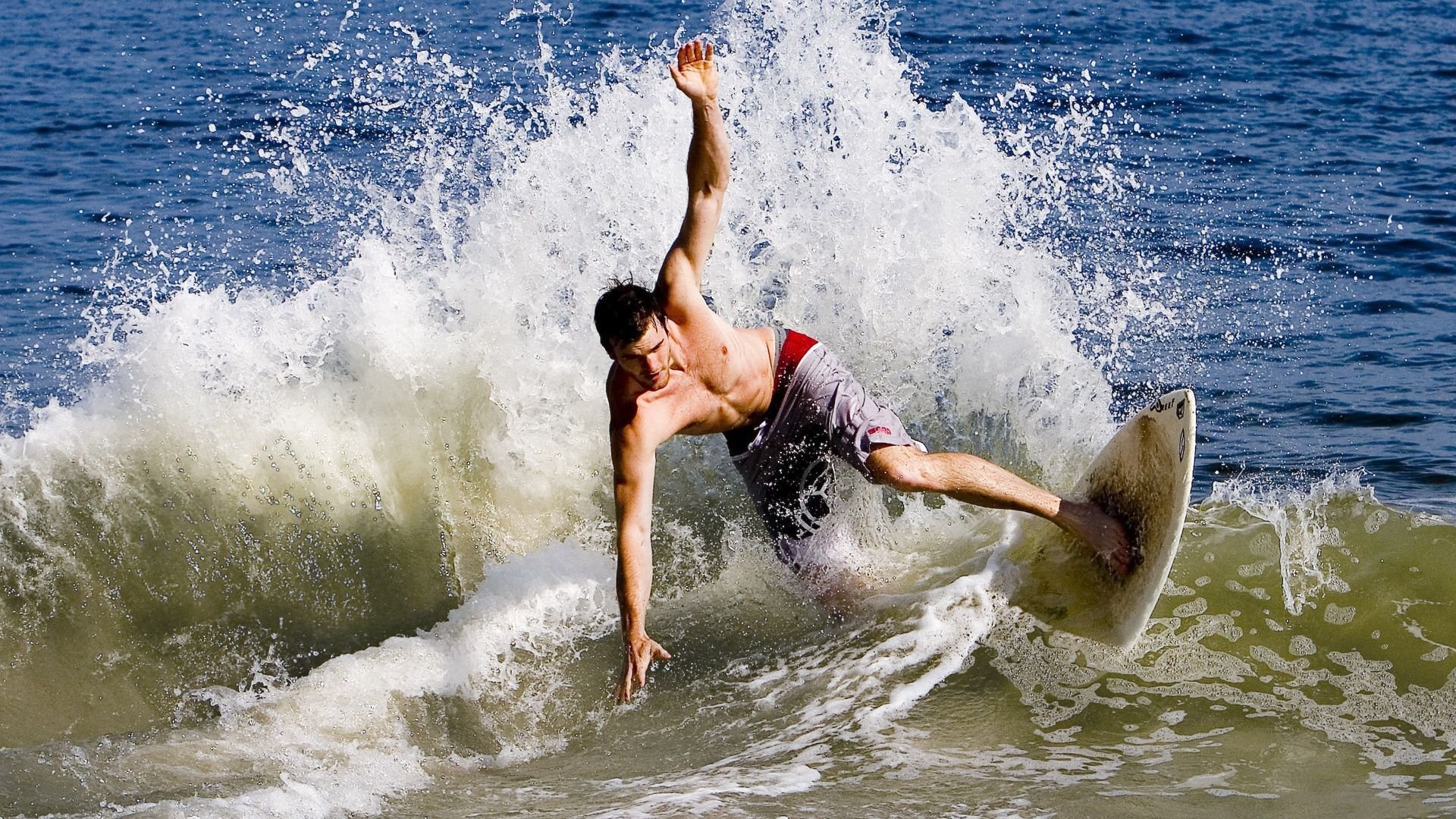 勇士惨遭双连败，客战存6场魔鬼赛程考验，勇士比赛全部视频